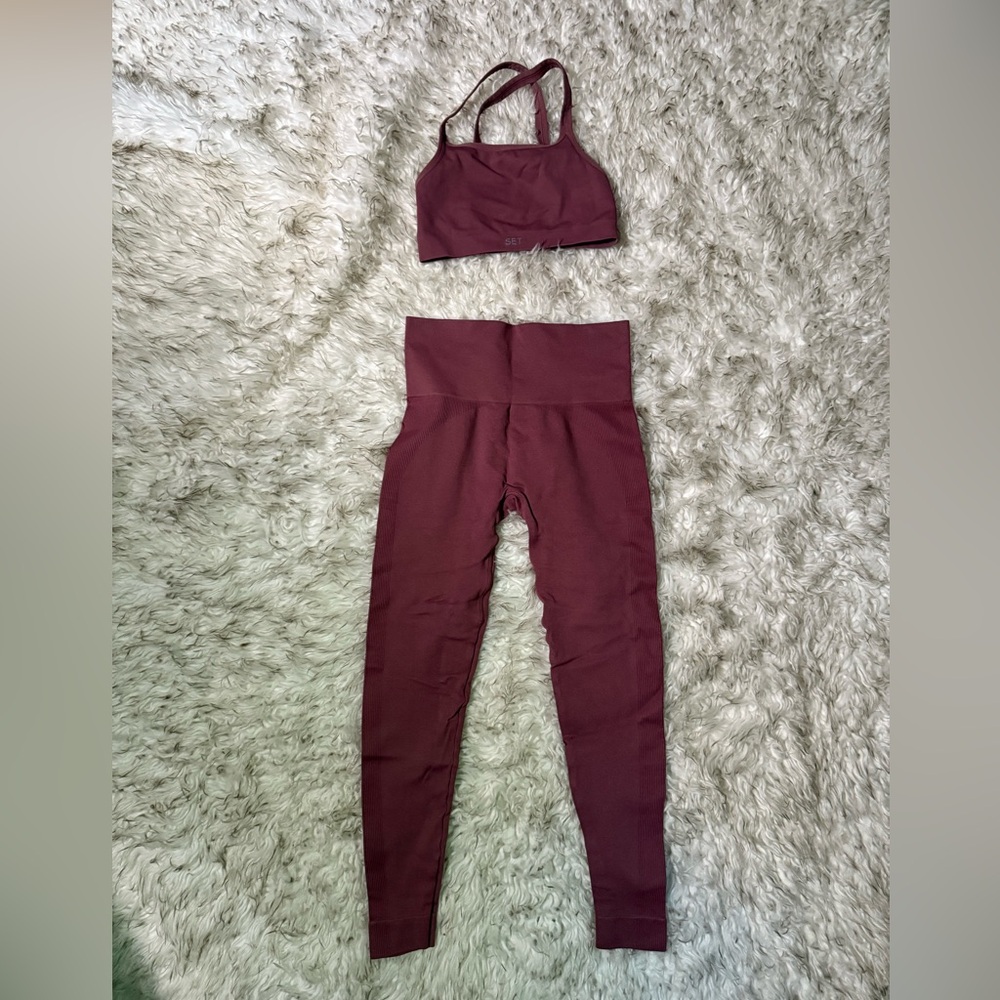 SET Active High-Waisted Legging / sports bra set
